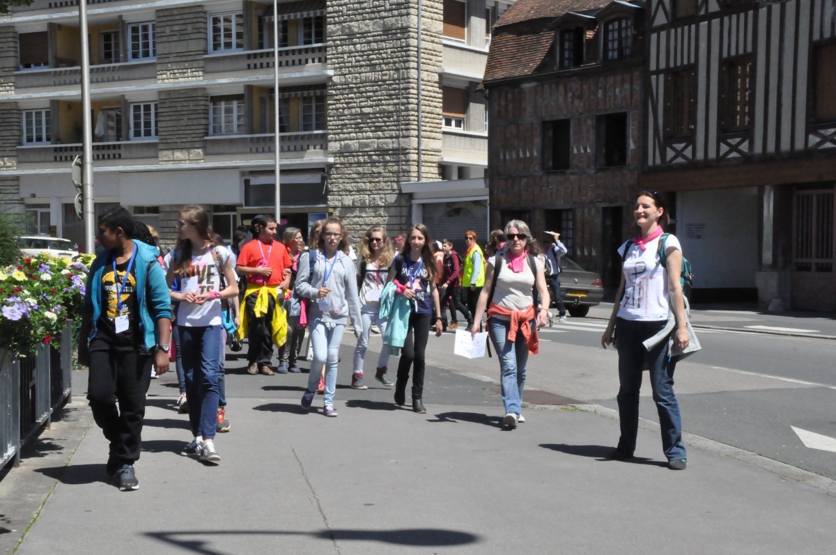 Pélerinage de Lisieux pour les 6e-5e. © Diocèse d'Evry.