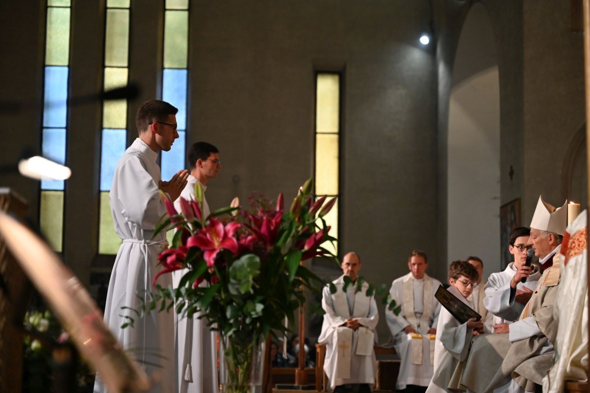 Ordination diaconale en vue du sacerdoce du 27 septembre 2025. © Marie-Christine Bertin / Diocese de Paris.