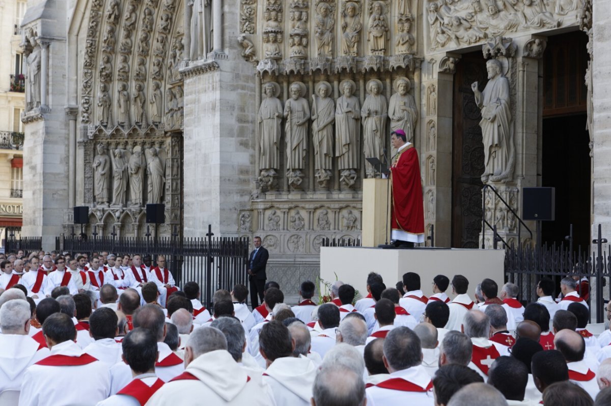 Homélie de Mgr Michel Aupetit, archevêque de Paris. © Yannick Boschat / Diocèse de Paris.