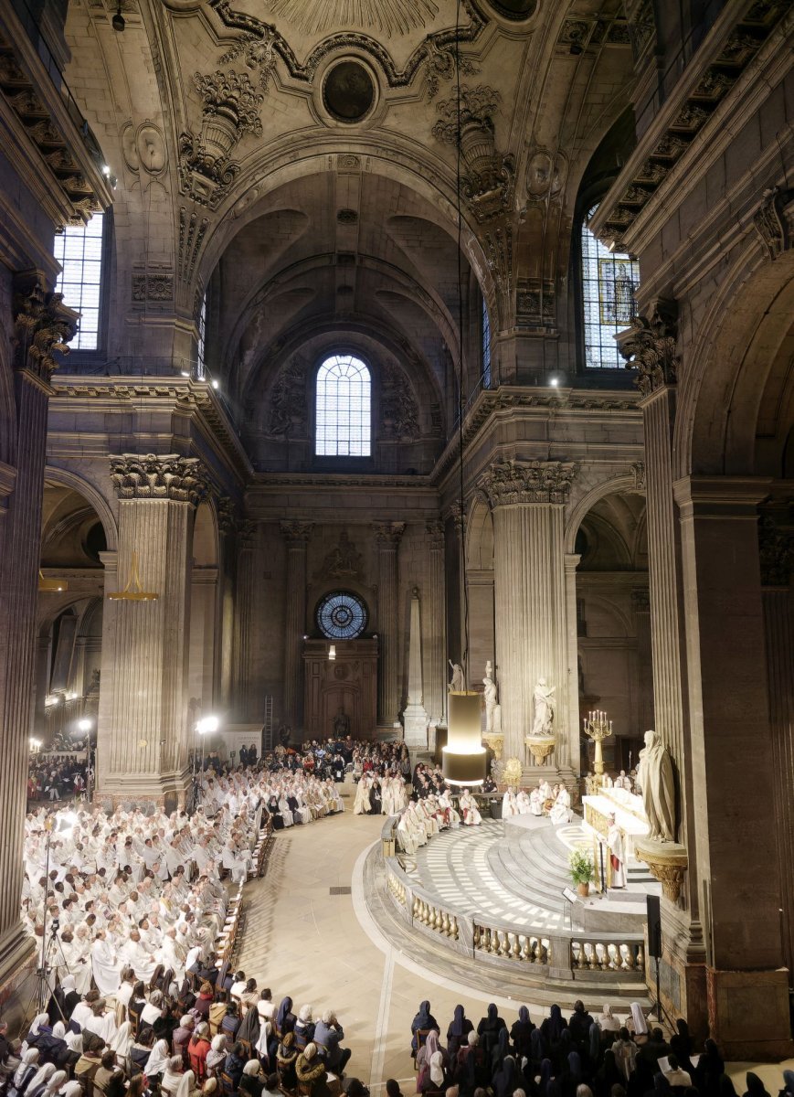 Messe chrismale 2024. © Yannick Boschat / Diocèse de Paris.