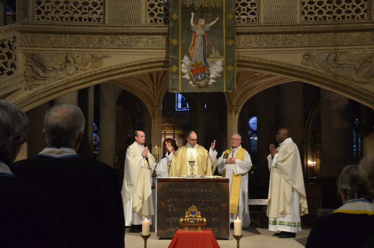 Neuvaine de sainte Geneviève - Jour 6. © Michel Pourny / Diocèse de Paris.