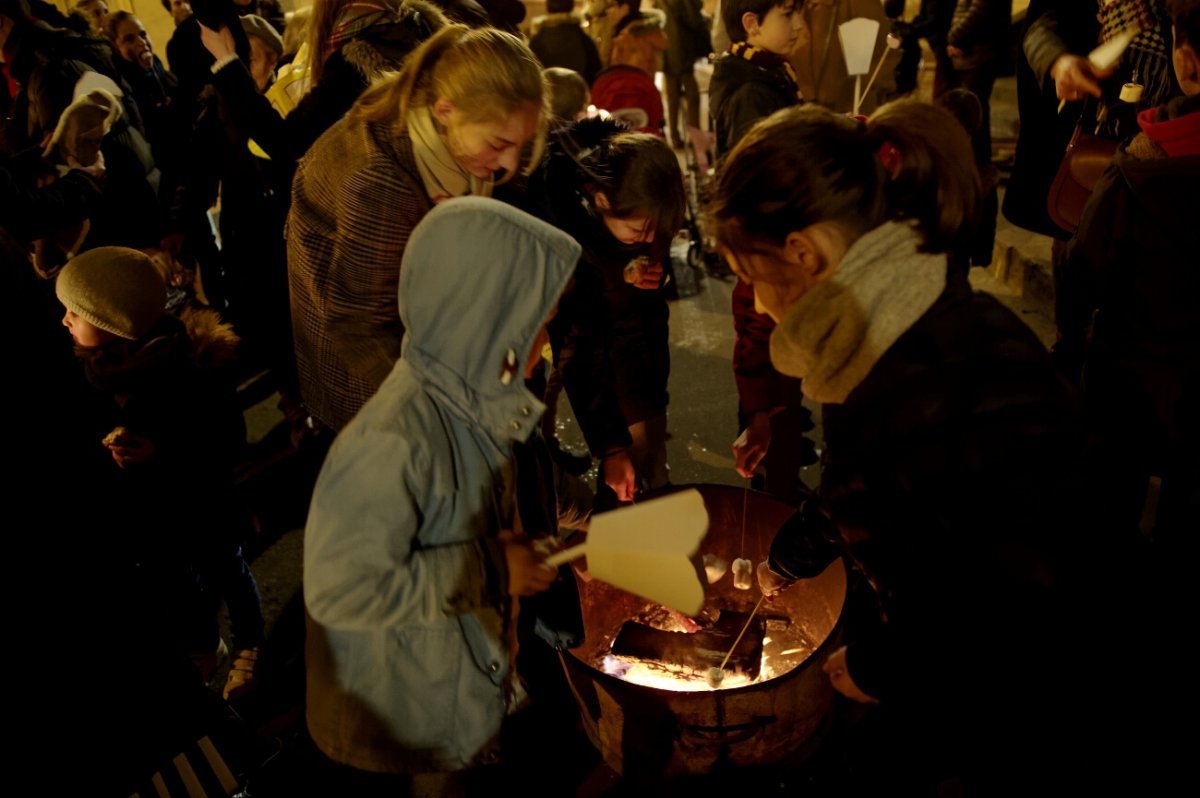 Soirée sainte Geneviève à Saint-Lambert (15e). © Trung Hieu Do / Diocèse de Paris.