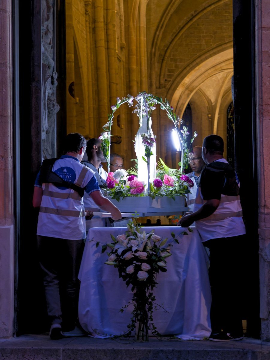 Procession de l'Assomption du Sacré-Cœur de Montmartre 2024. © Yannick Boschat / Diocèse de Paris.