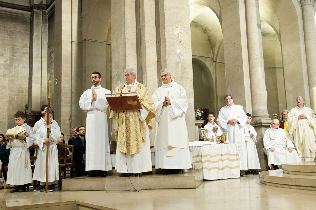 Messe dans le cadre du Festiv'art chrétien de Vaugirard. © Trung Hieu Do / Diocèse de Paris.