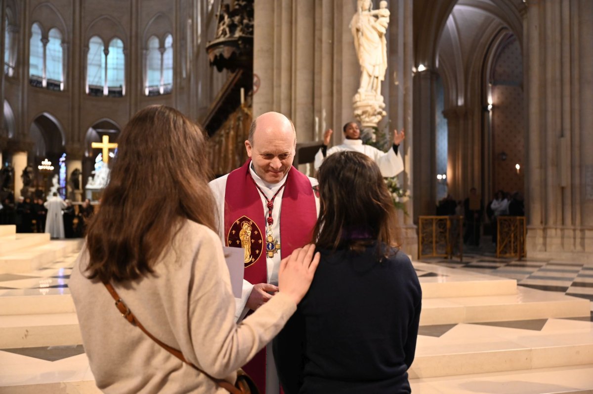 Appel décisif et inscription du nom des catéchumènes 2026 - Célébration du matin. © Marie-Christine Bertin / Diocèse de Paris.