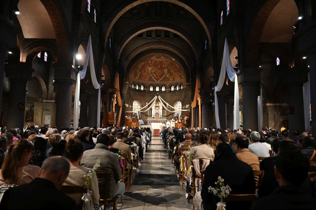 Messe à Saint-Michel (17e) à l'occasion du centenaire de l'église (…). © Marie-Christine Bertin / Diocèse de Paris.