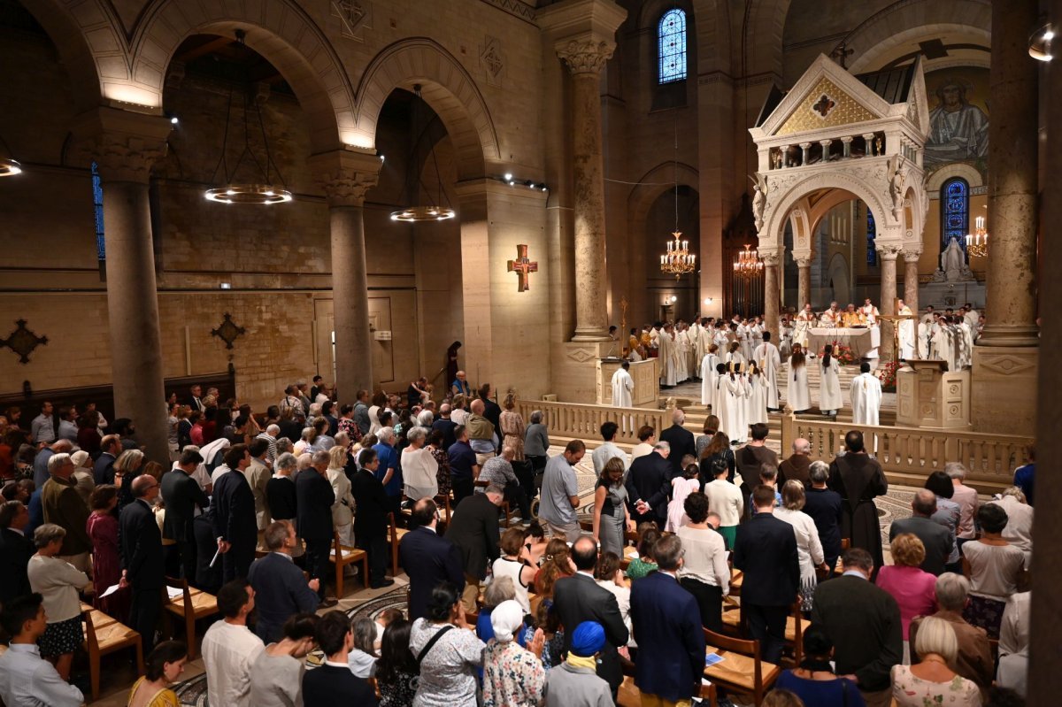 Ordination diaconale en vue du sacerdoce 2026. © Marie-Christine Bertin / Diocèse de Paris.