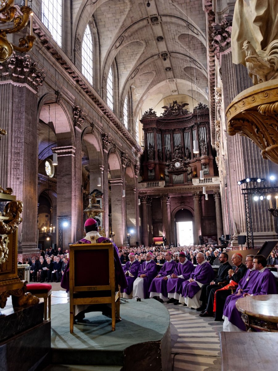 Messe des obsèques de Jacques Chirac à Saint-Sulpice. © Yannick Boschat / Diocèse de Paris.