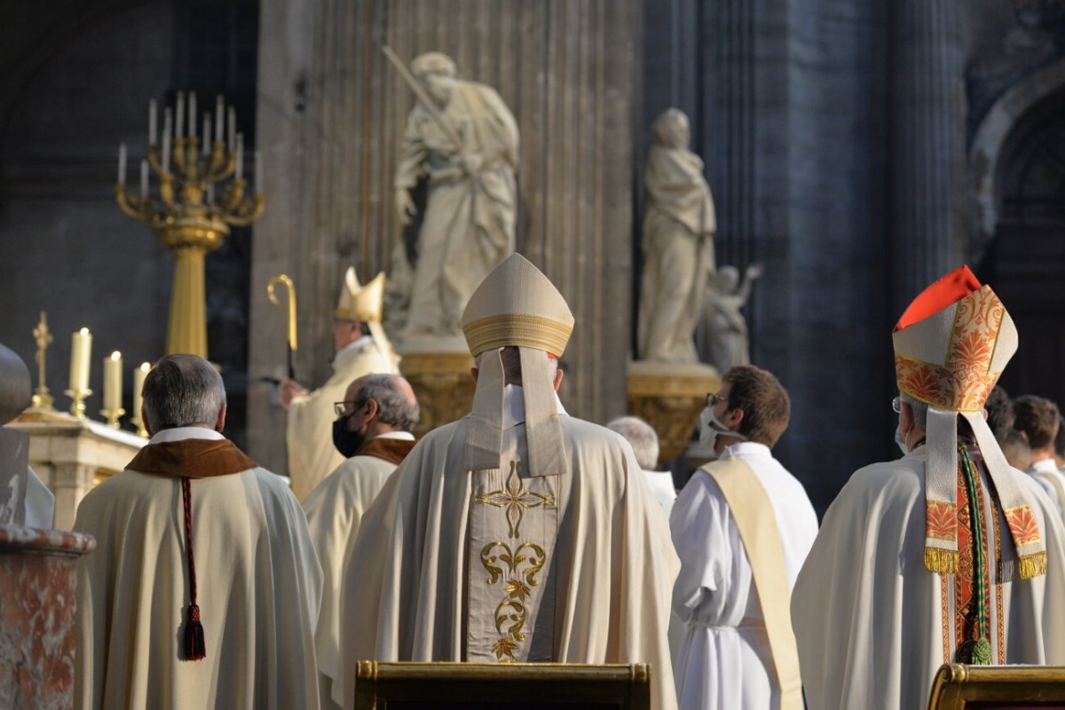 Messe chrismale 2021. © Marie-Christine Bertin / Diocèse de Paris.