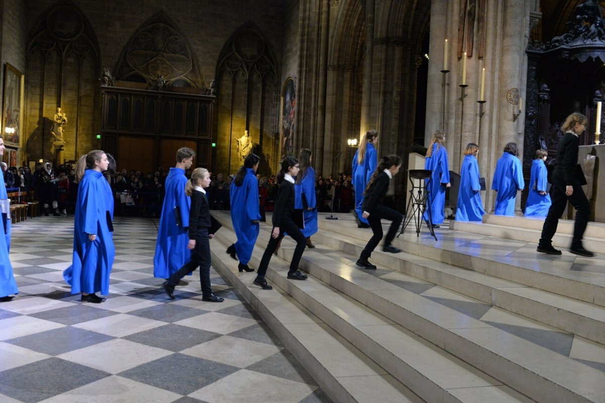 Vêpres de la fête de l'Immaculée Conception. © Marie-Christine Bertin / Diocèse de Paris.