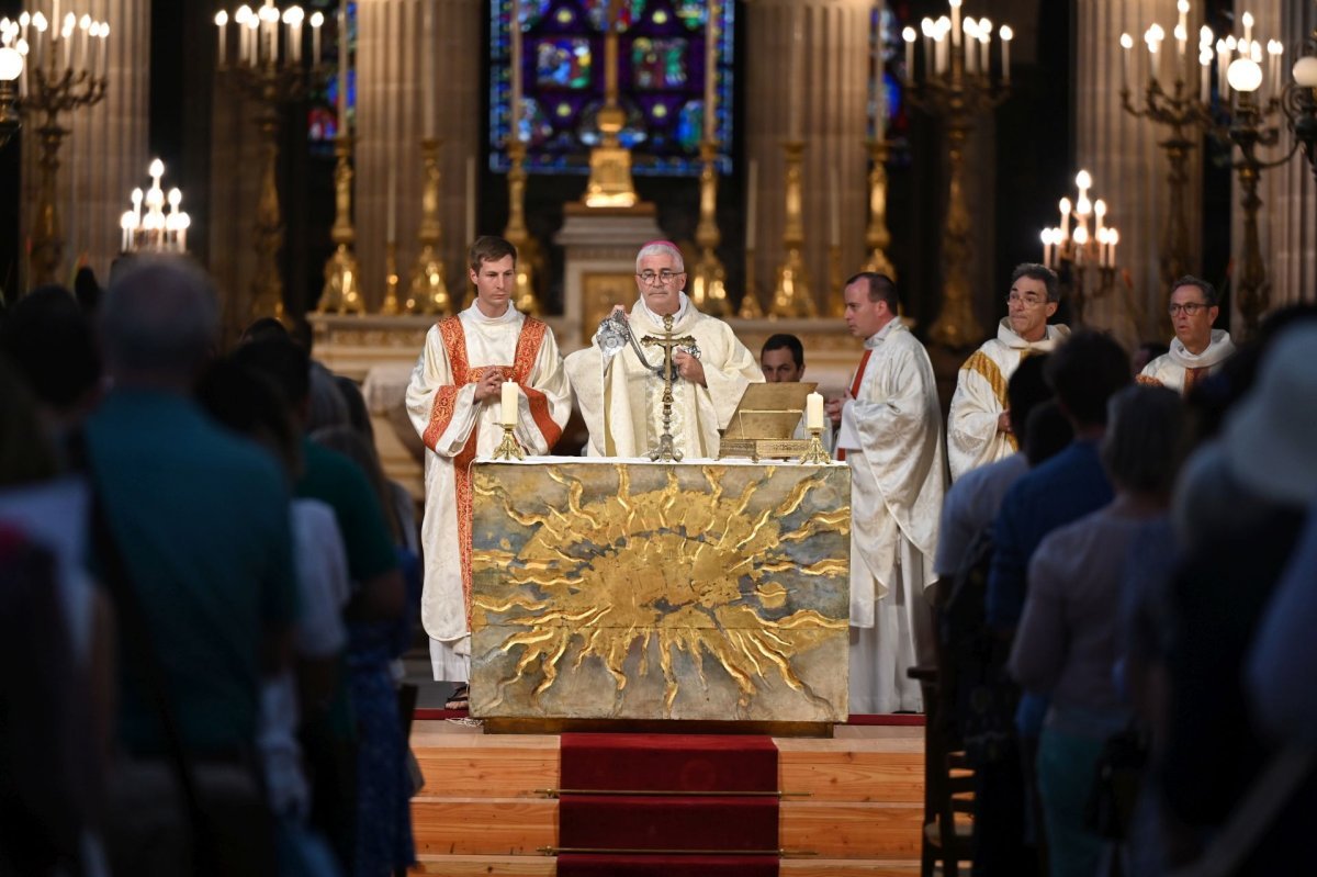 Messe et veillée de prière pour les vocations 2025. © Marie-Christine Bertin / Diocèse de Paris.