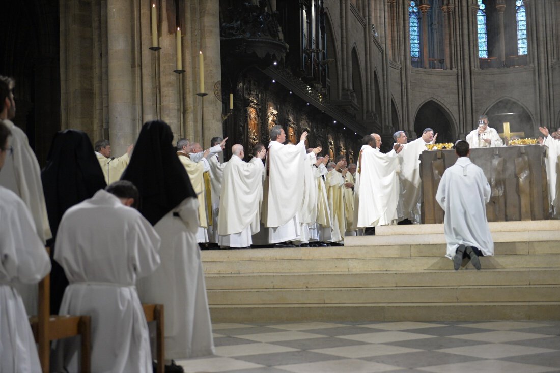 Liturgie eucharistique. © Marie-Christine Bertin / Diocèse de Paris.