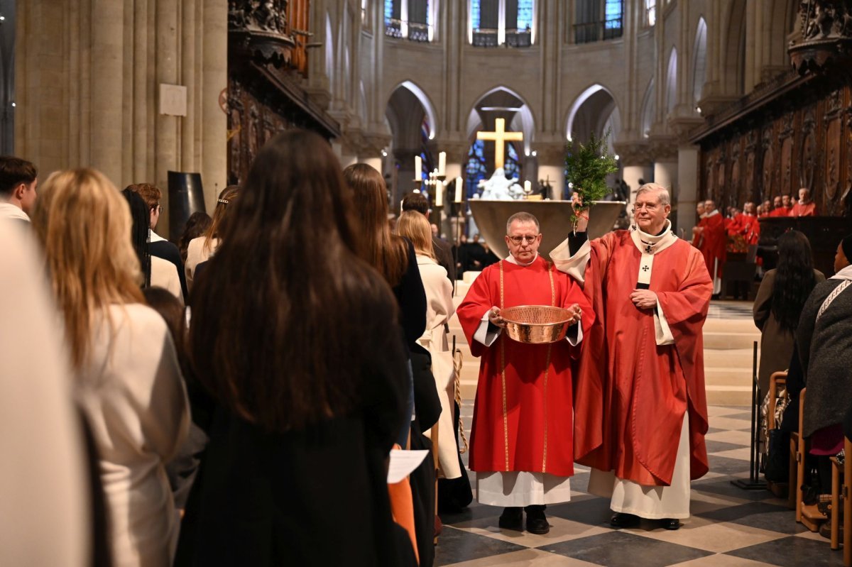 Confirmations d'adultes de janvier 2025. © Marie-Christine Bertin / Diocèse de Paris.