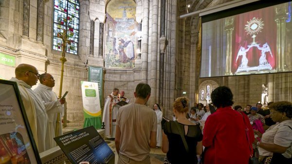 Veillée de l'espérance à la basilique du Sacré-Cœur de Montmartre