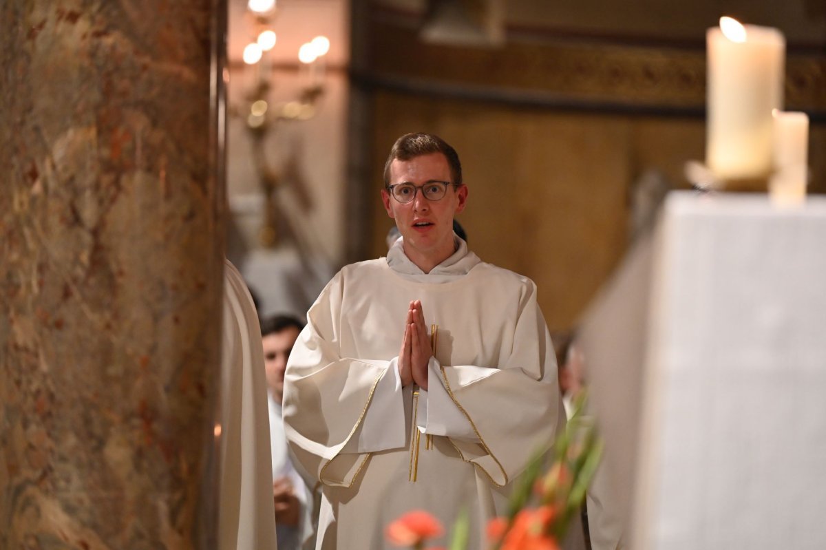Ordinations diaconales en vue du sacerdoce 2024 du 29 septembre 2024. © Marie-Christine Bertin / Diocèse de Paris.