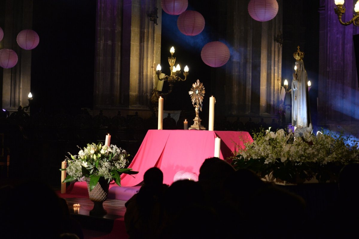 Veillée de prière à Saint-Eustache. © Marie-Christine Bertin / Diocèse de Paris.