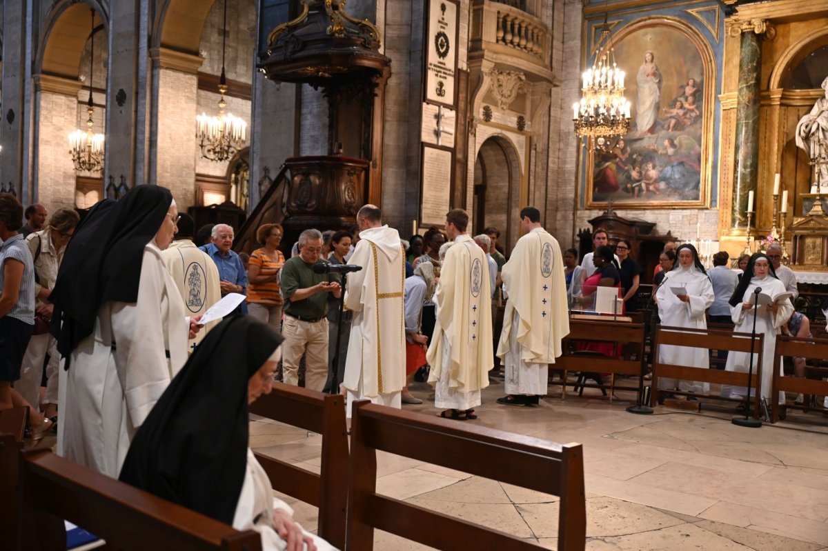 Messe des nouveaux prêtres à Notre-Dame des Victoires. © Marie-Christine Bertin / Diocèse de Paris.