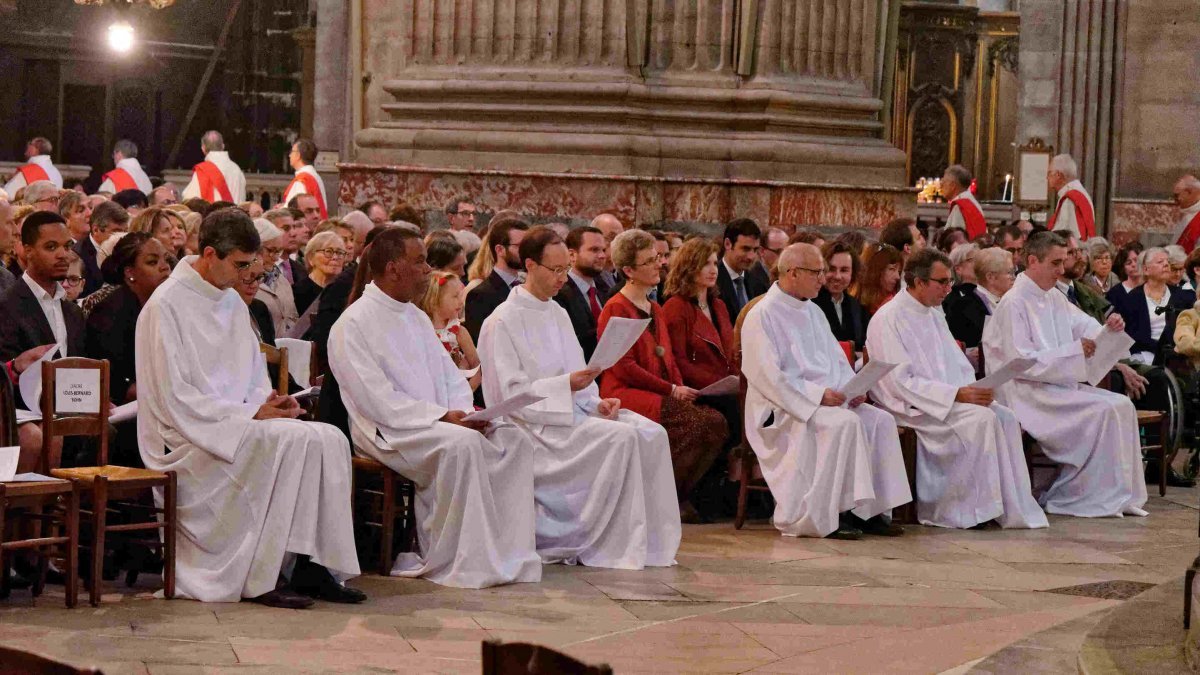 Ordinations de diacres permanents 2019. © Yannick Boschat / Diocèse de Paris.