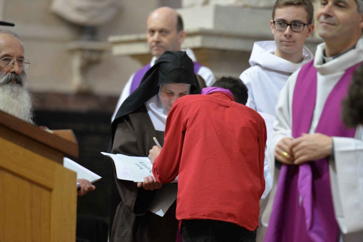 Appel décisif des jeunes catéchumènes 2019. © Marie-Christine Bertin / Diocèse de Paris.