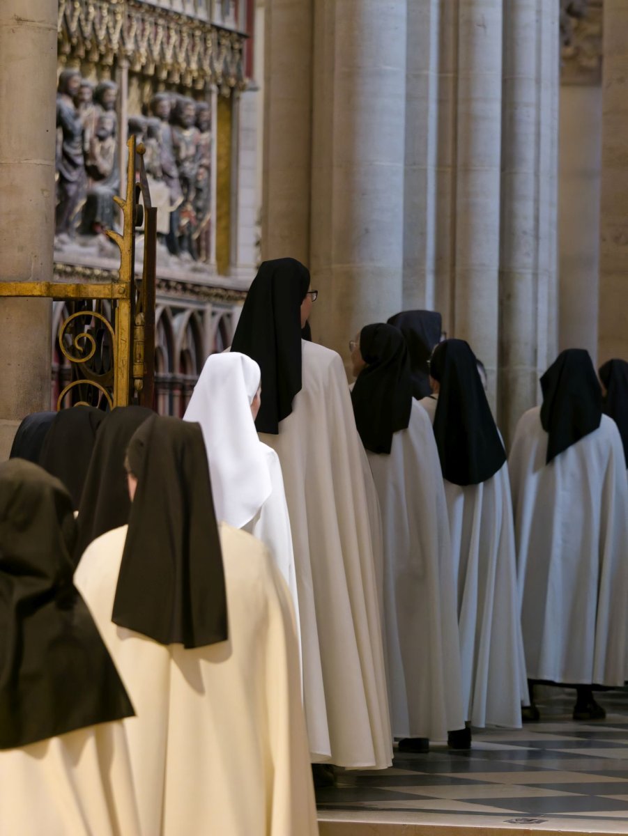 Messe d'action de grâce pour la canonisation des 16 carmélites de Compiègne. © Yannick Boschat / Diocèse de Paris.