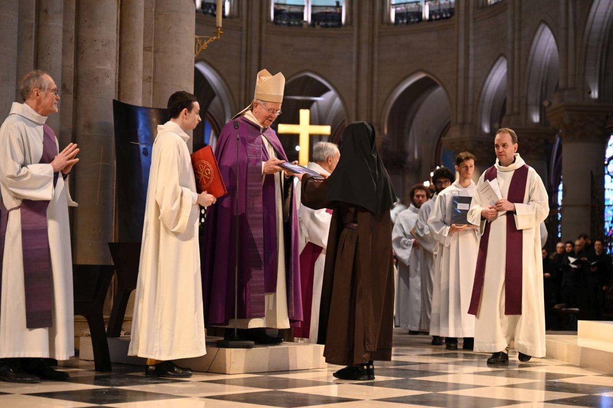 Appel décisif et inscription du nom des catéchumènes 2026 - Célébration du matin. © Marie-Christine Bertin / Diocèse de Paris.