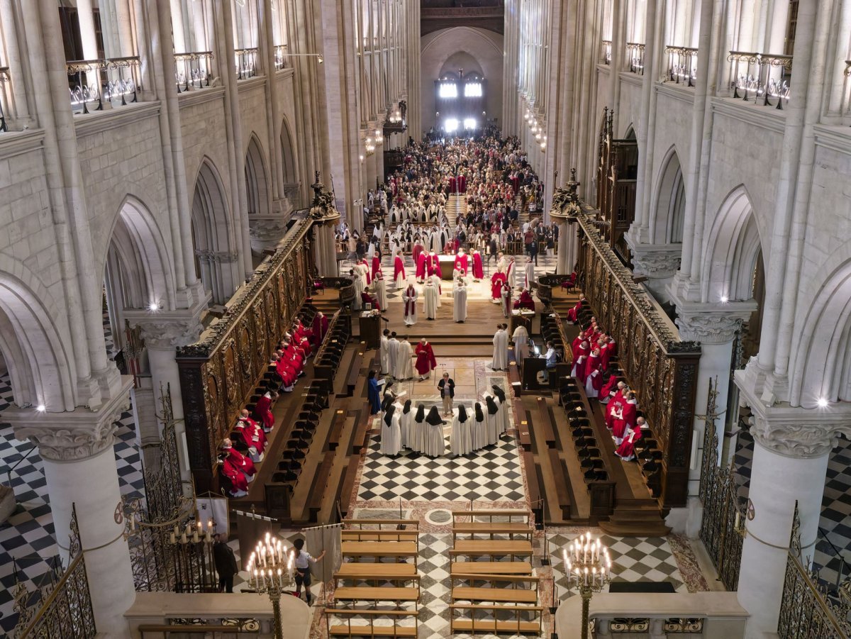 Messe d'action de grâce pour la canonisation des 16 carmélites de Compiègne. © Yannick Boschat / Diocèse de Paris.