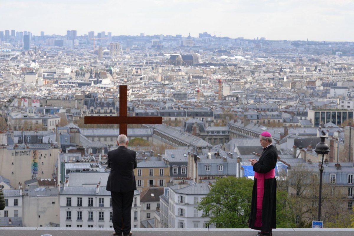 Chemin de croix de Montmartre 2023. © Marie-Christine Bertin / Diocèse de Paris.