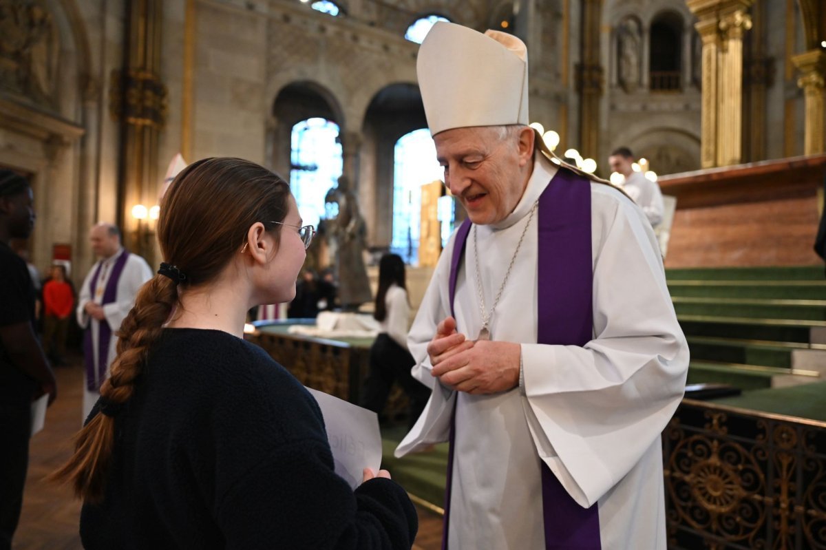 Appel décisif des jeunes catéchumènes 2026. © Marie-Christine Bertin / Diocèse de Paris.