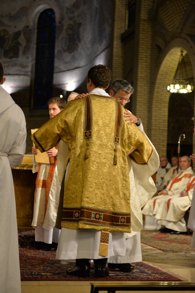 Ordinations d'Alexis et Jean-Basile Gras à Saint-Léon. © Marie-Christine Bertin.