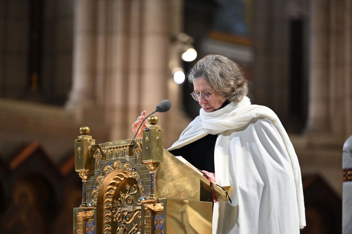 Vigiles de la fête du Christ-Roi au Sacré-Cœur de Montmartre. © Marie-Christine Bertin / Diocèse de Paris.