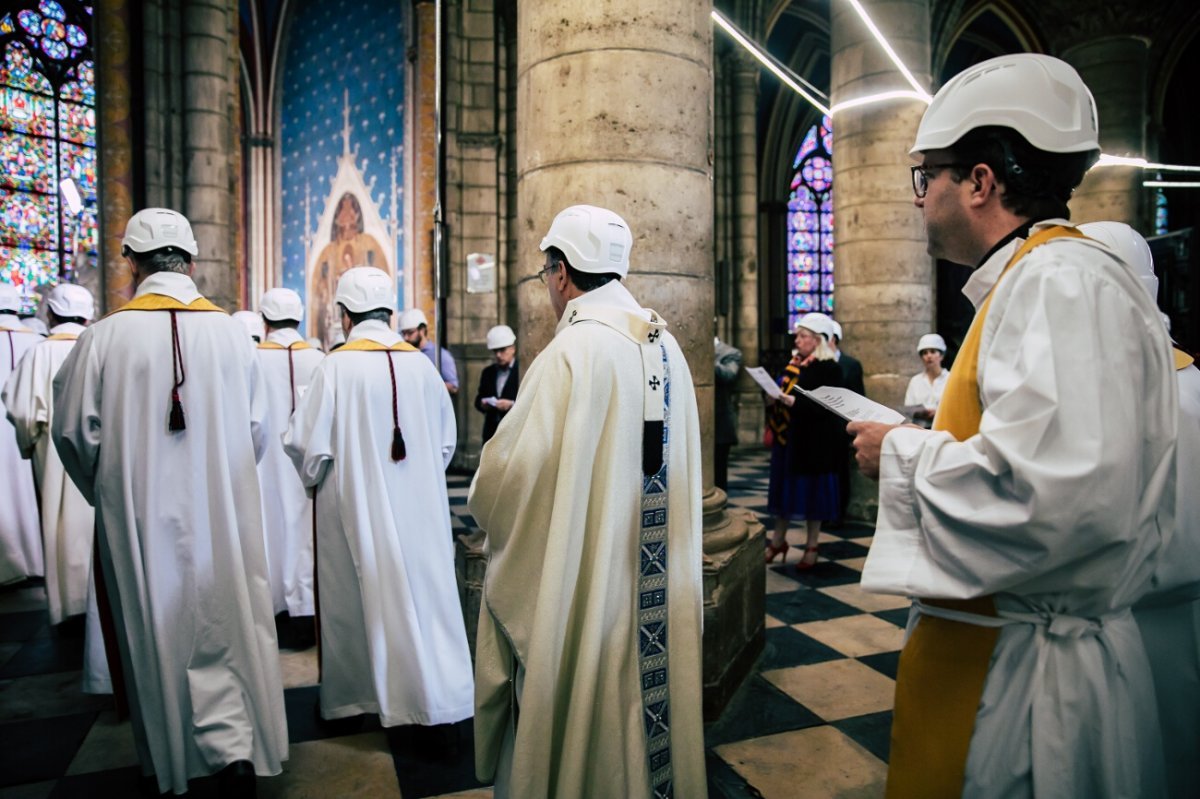 Messe de la Dédicace de la cathédrale Notre-Dame de Paris. © Guillaume Poli / CIRIC.