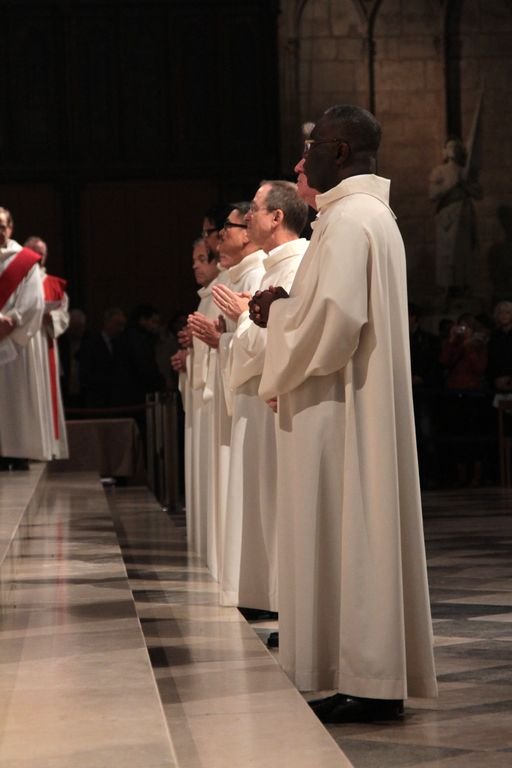 7 hommes sont appelés pour être ordonnés diacres. Photo © Yannick Boschat 