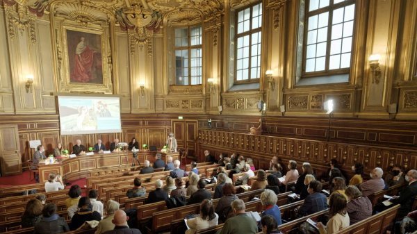 Colloque historique sur Geneviève